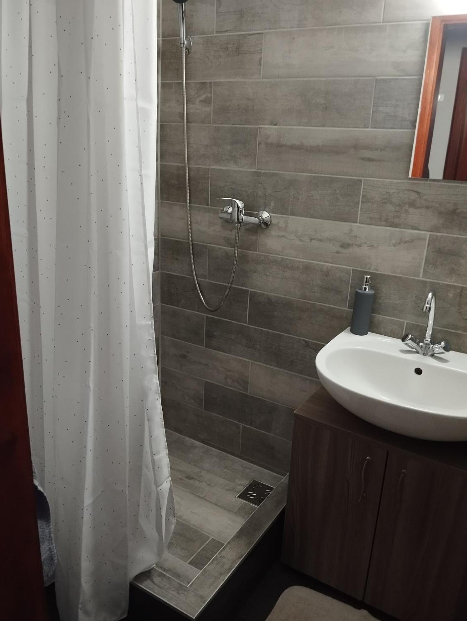 Hellasz Apartman Дьюла Екстер'єр фото